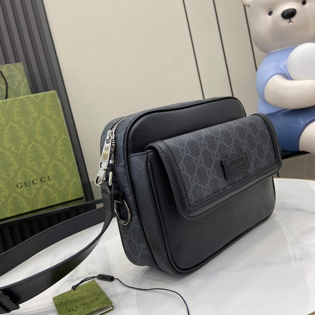 G*u*i small gg crossbody bag with tag
