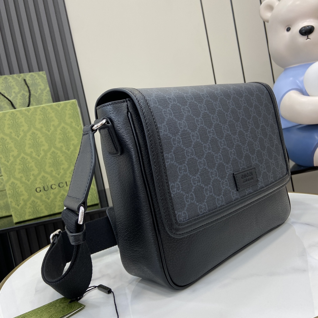 G*u*i medium gg crossbody bag with tag