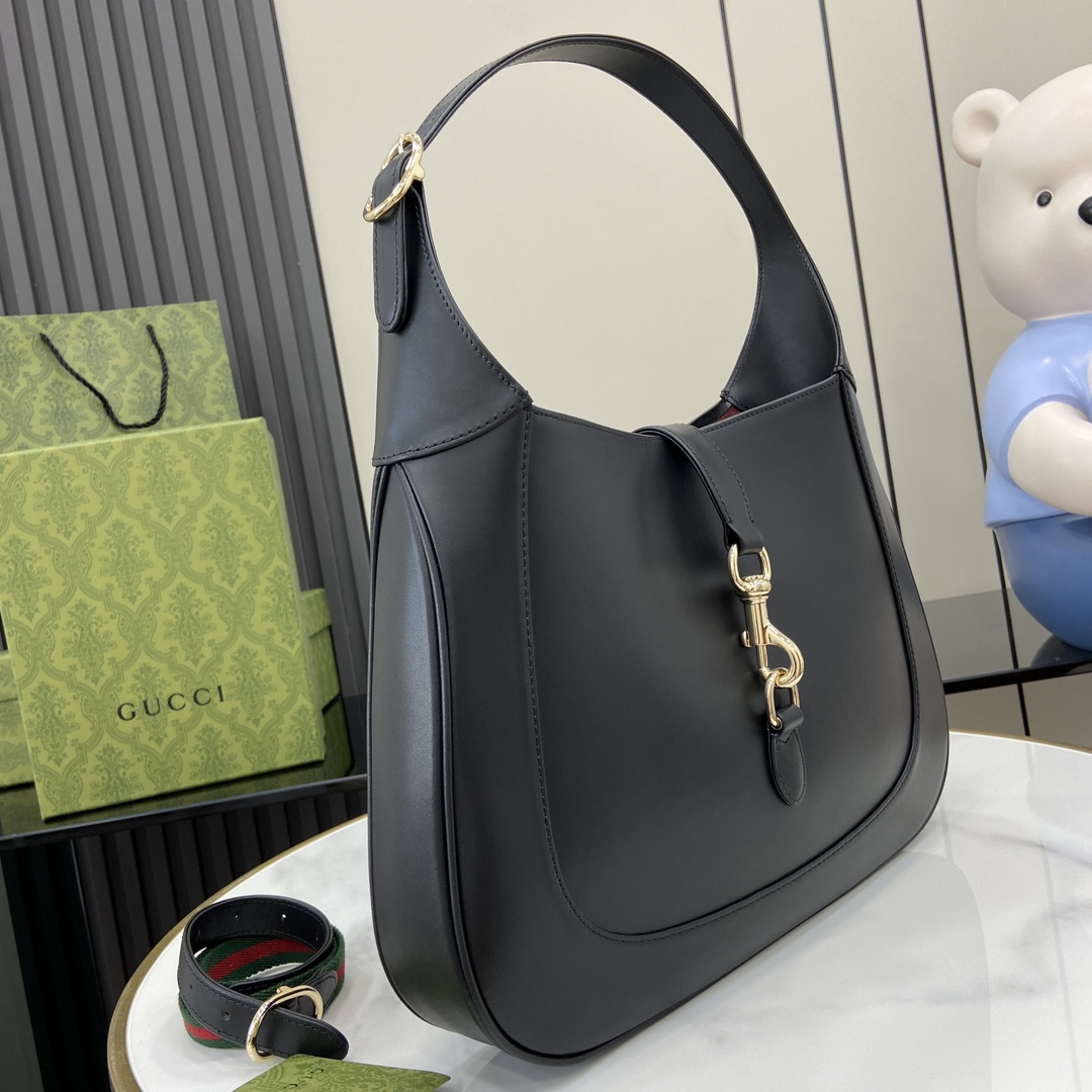 G*u*i G*u*i jackie medium shoulder bag