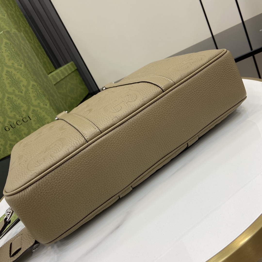 G*u*i jumbo gg briefcase