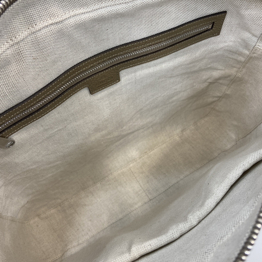 G*u*i jumbo gg briefcase