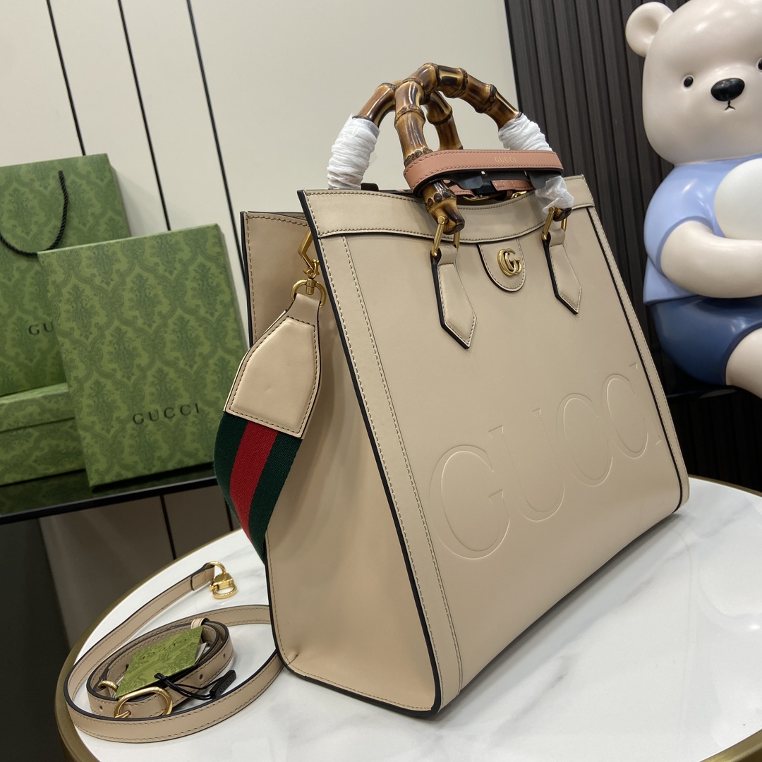 G*u*i diana medium tote bag