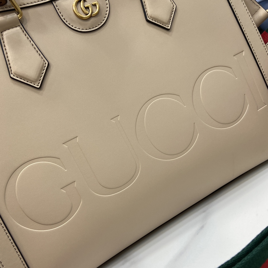 G*u*i diana medium tote bag