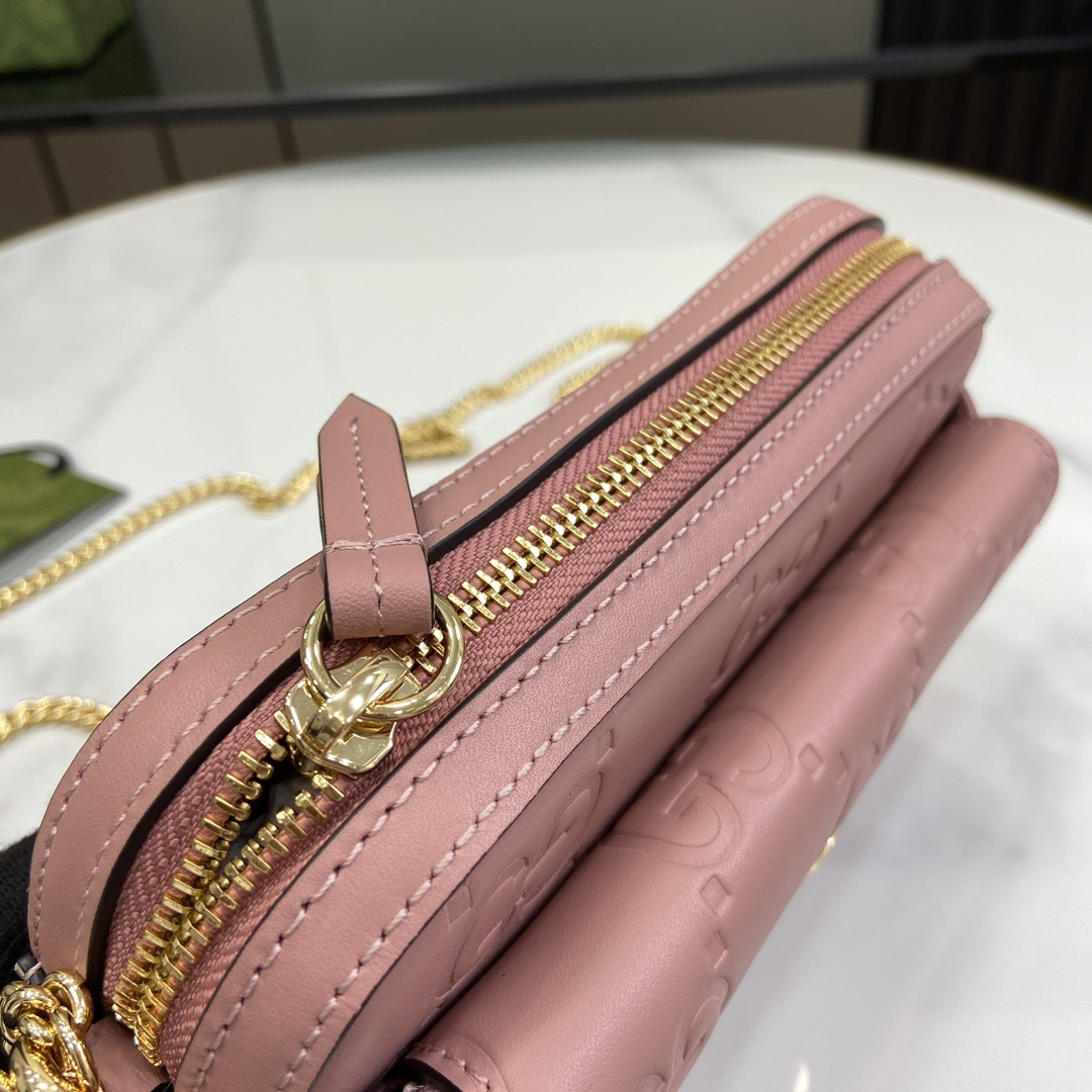 g*u*i gg S*per mini shoulder bag