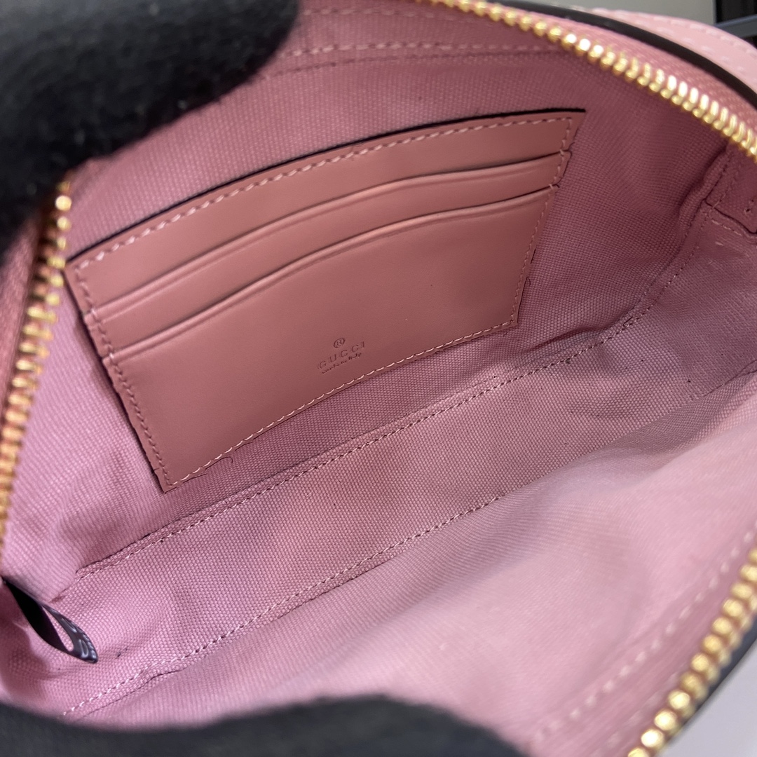 g*u*i gg S*per mini shoulder bag