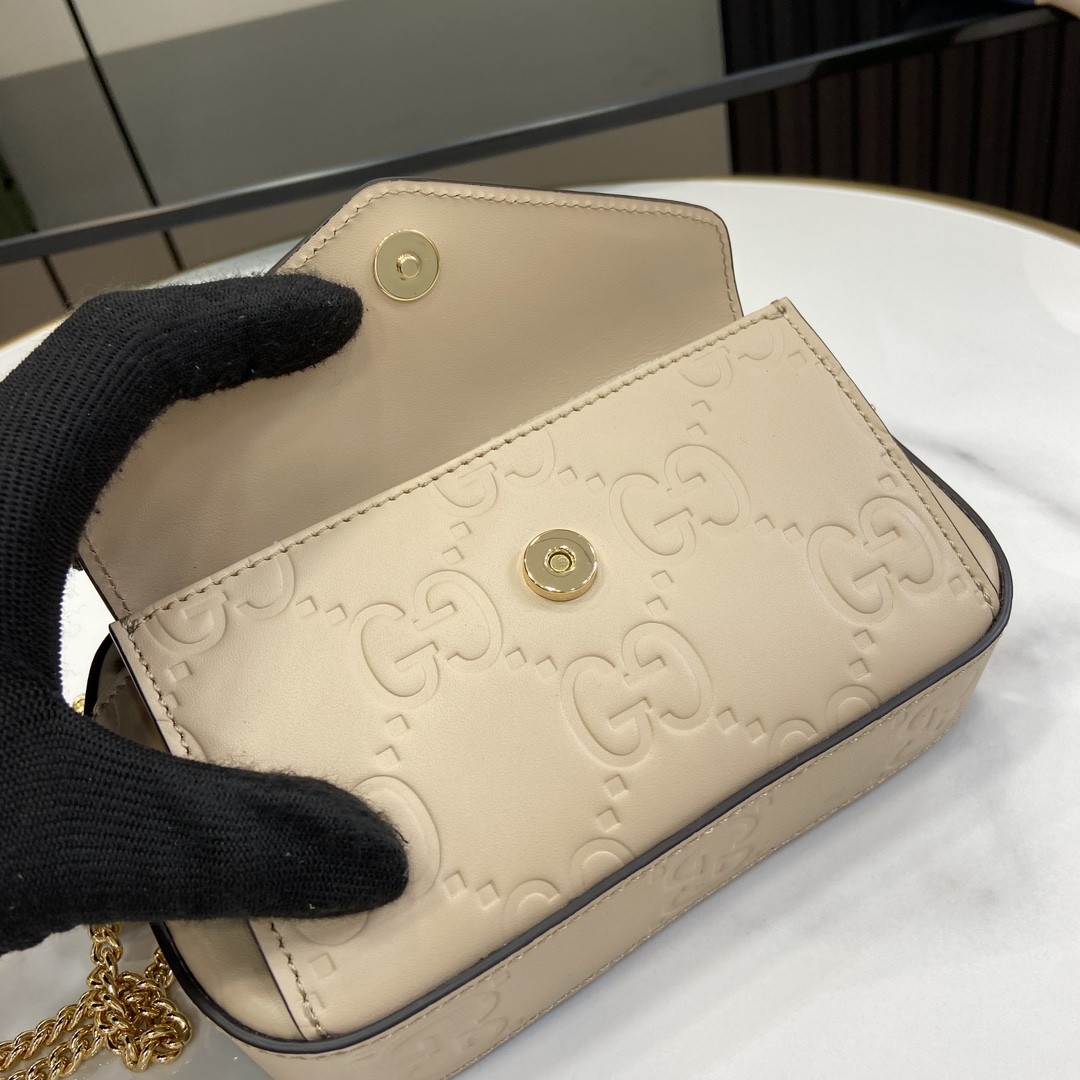 g*u*i gg S*per mini shoulder bag