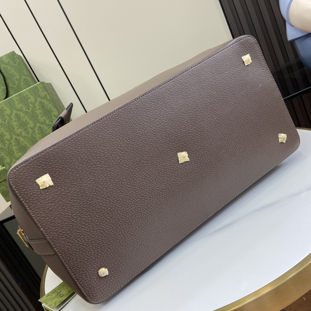 G*u*i savoy duffle bag