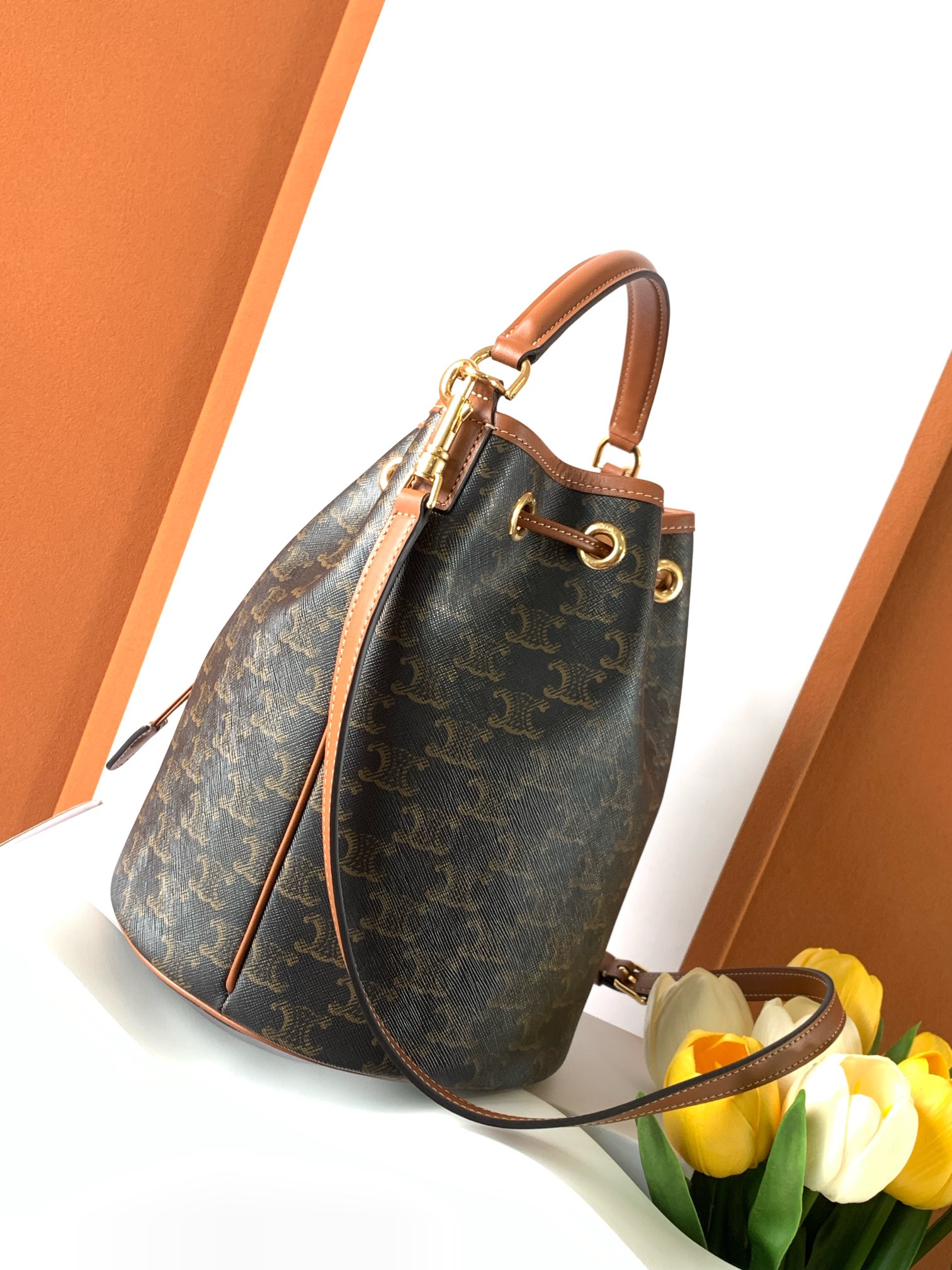 Ce**e clara bag in triomphe