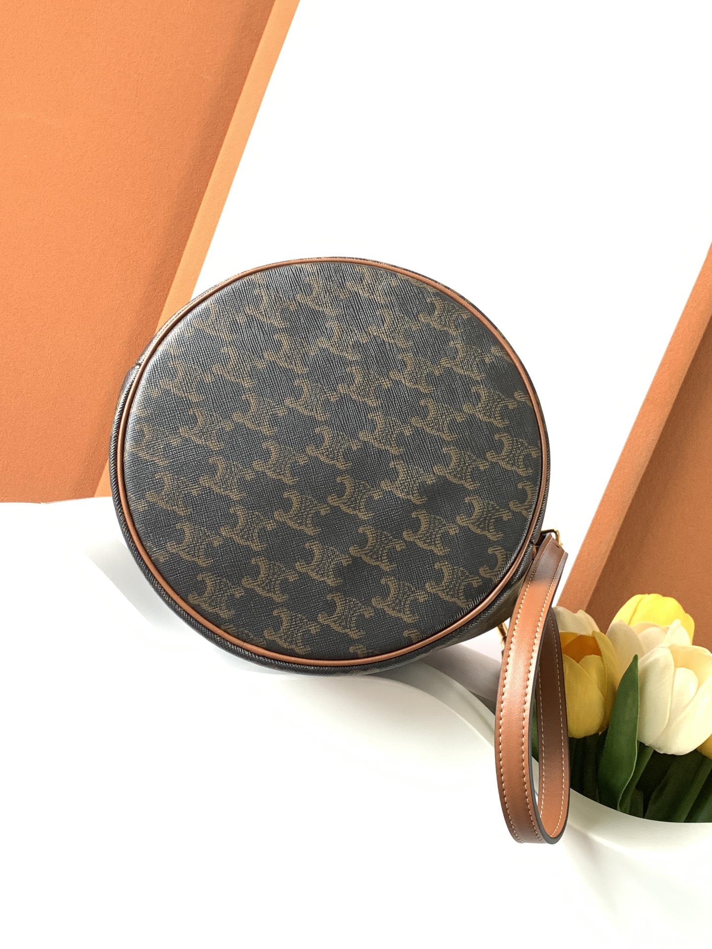 Ce**e clara bag in triomphe