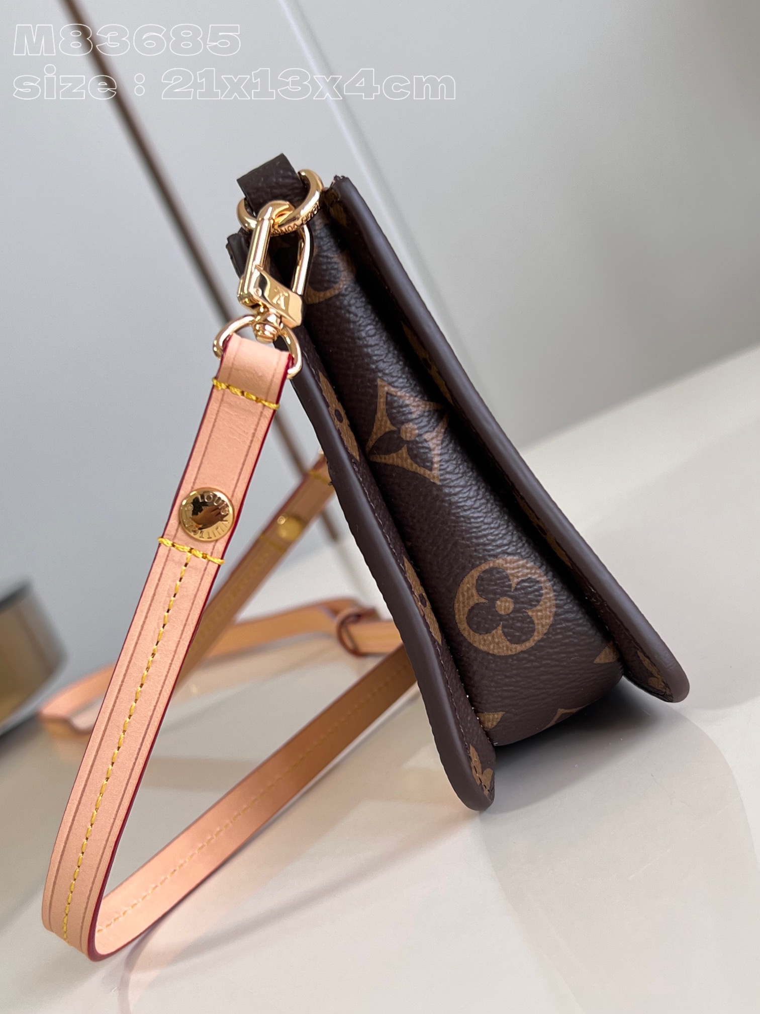 l**is V*t*n lexington pouch