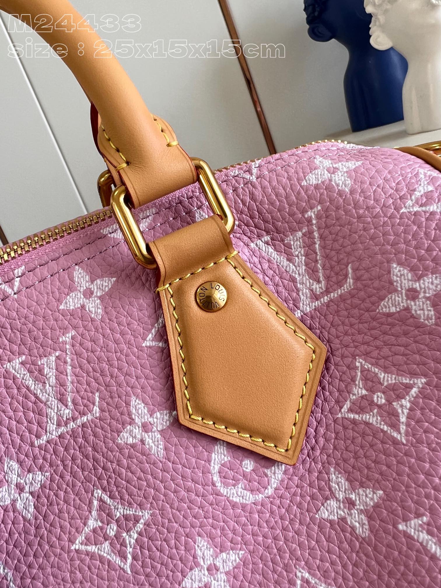 l**is V*t*n speedy p9 bandoulière 25