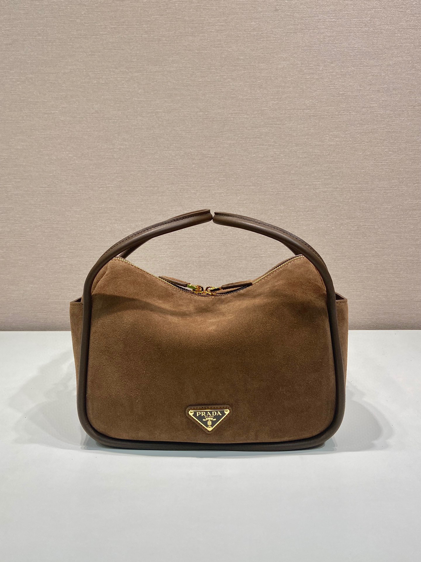 Pra*a darling handbag