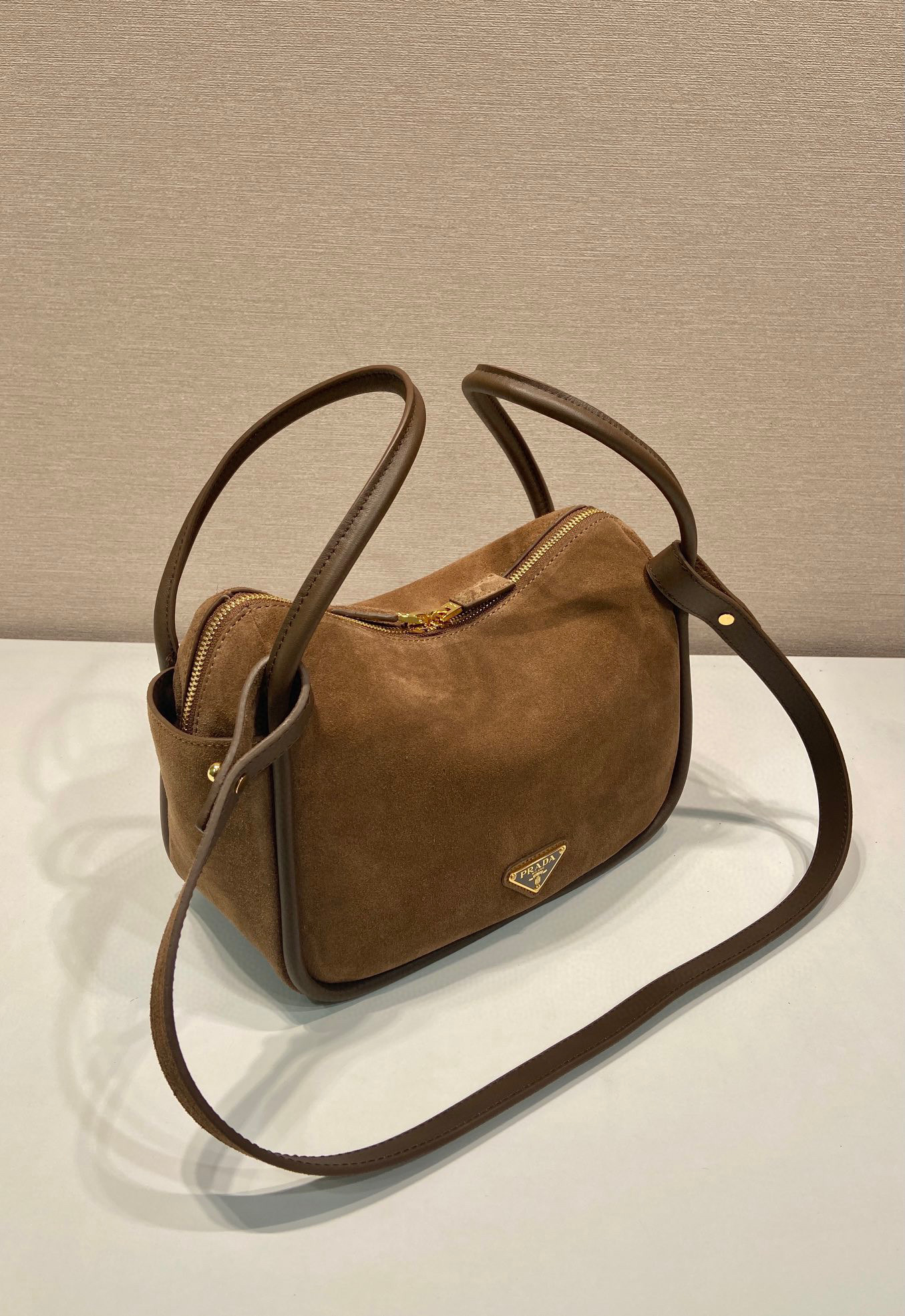 Pra*a darling handbag