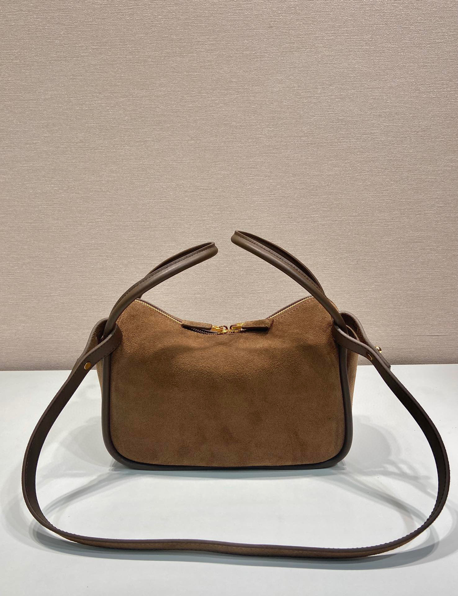 Pra*a darling handbag