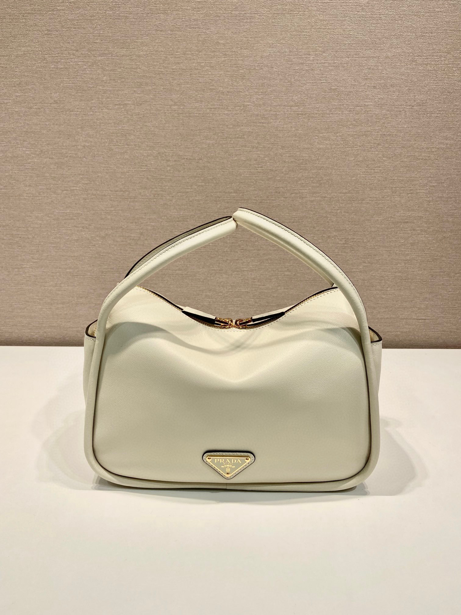 Pra*a darling leather handbag