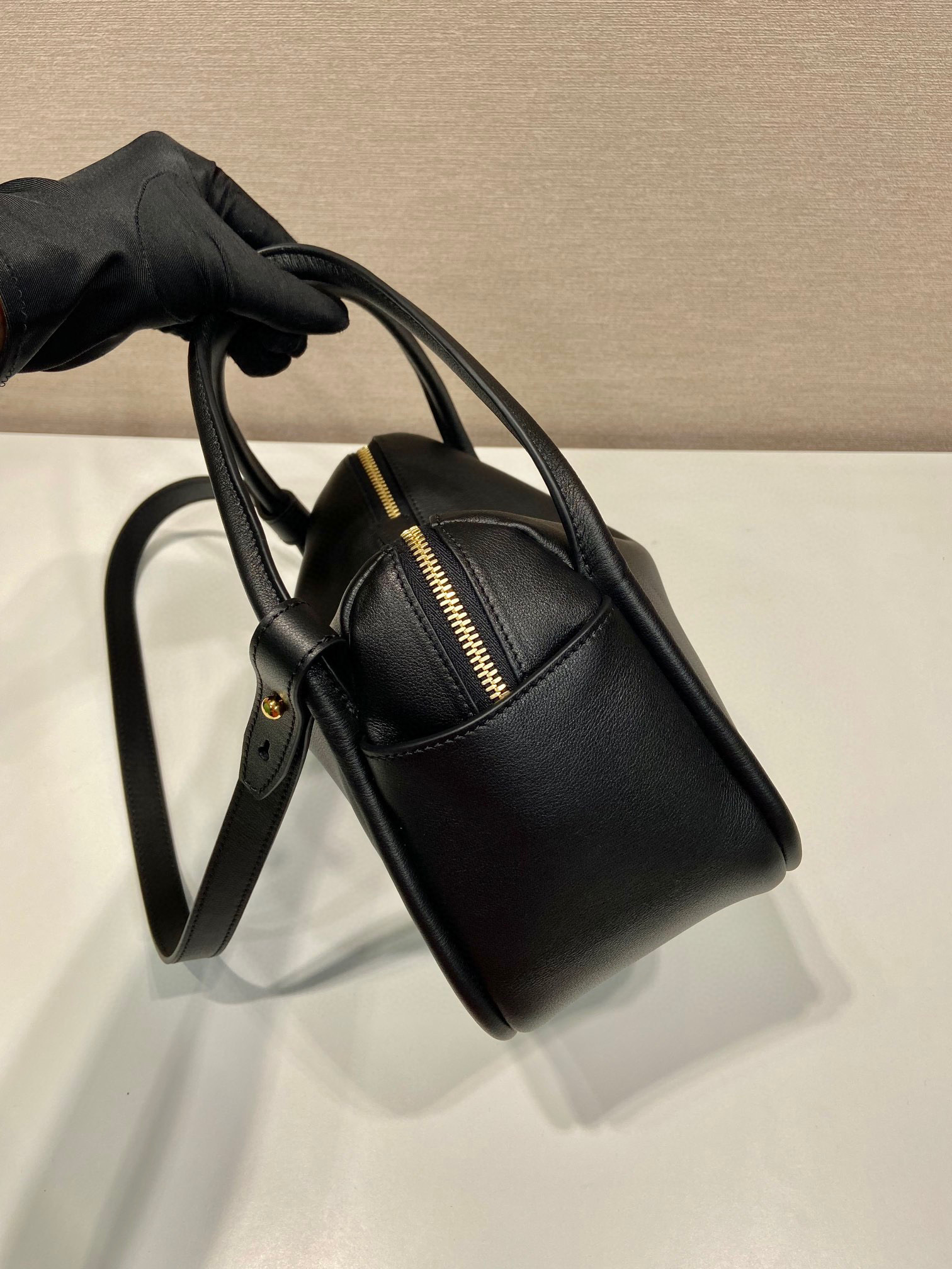 Pra*a darling leather handbag