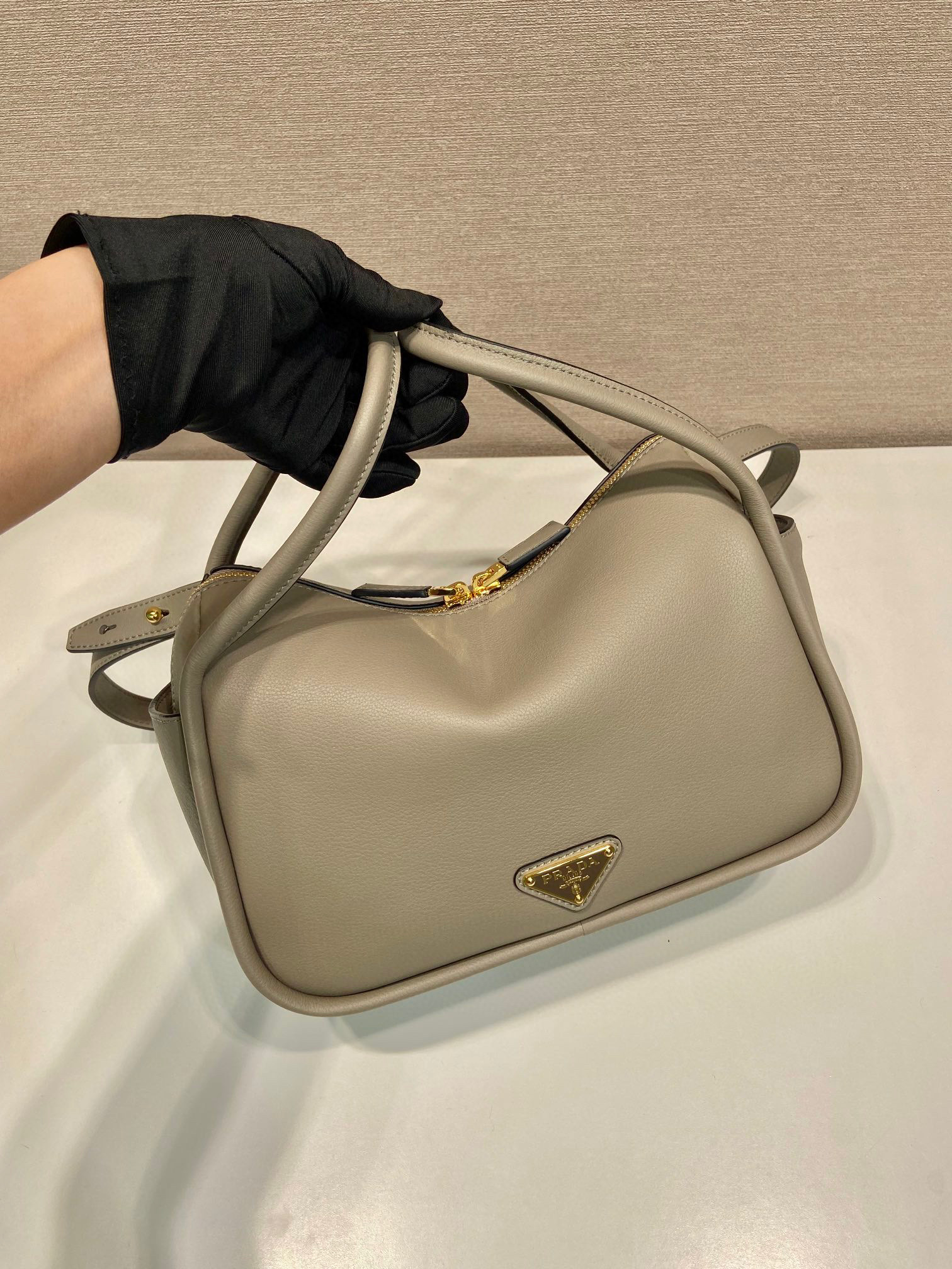 Pra*a darling leather handbag